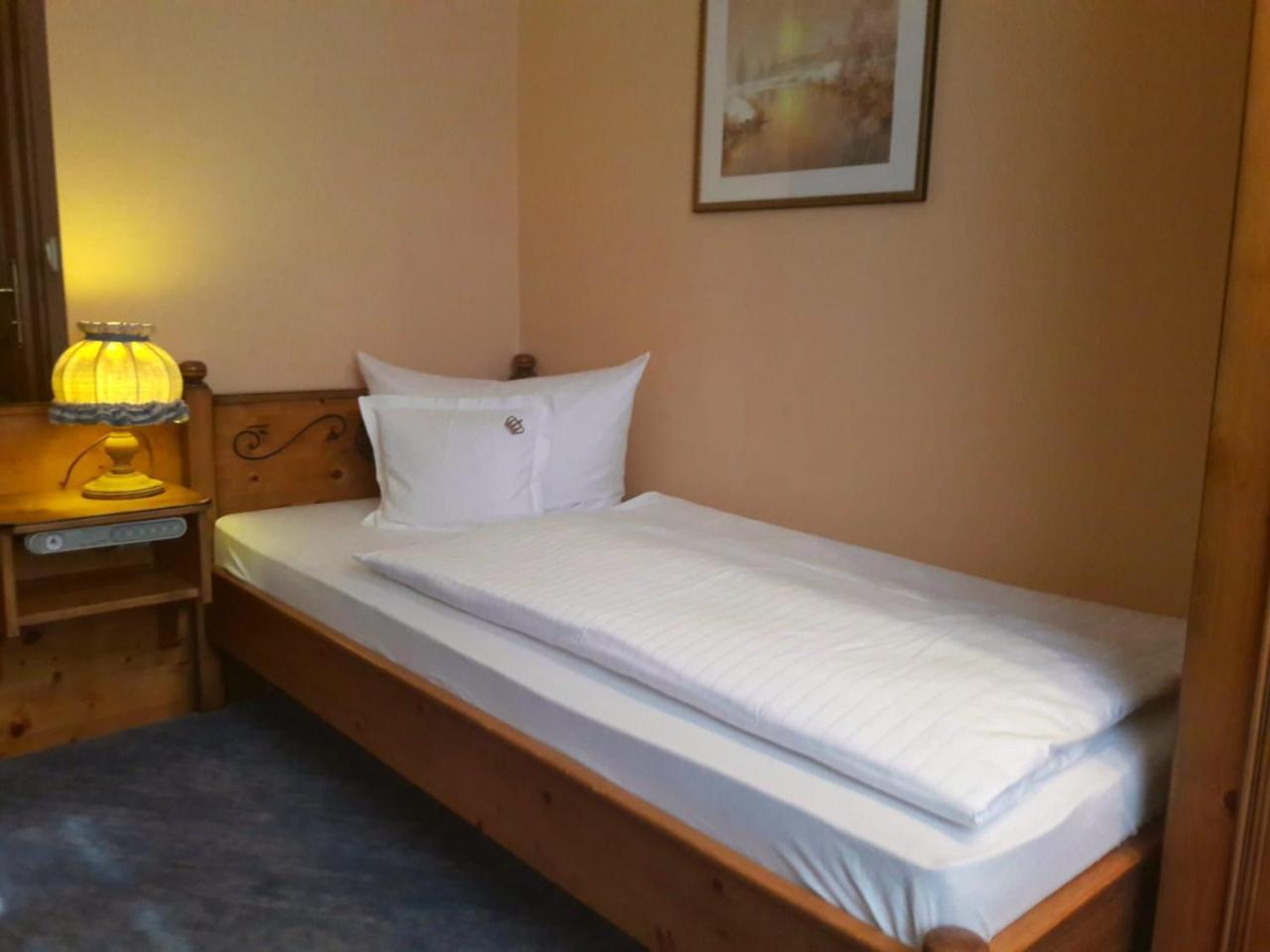 Hotel Zur Krone Bad Brückenau Екстериор снимка