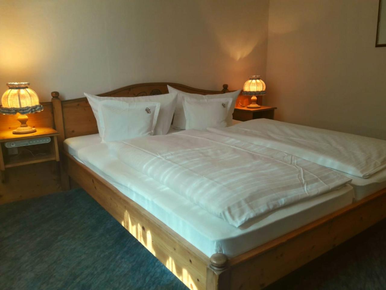 Hotel Zur Krone Bad Brückenau Екстериор снимка